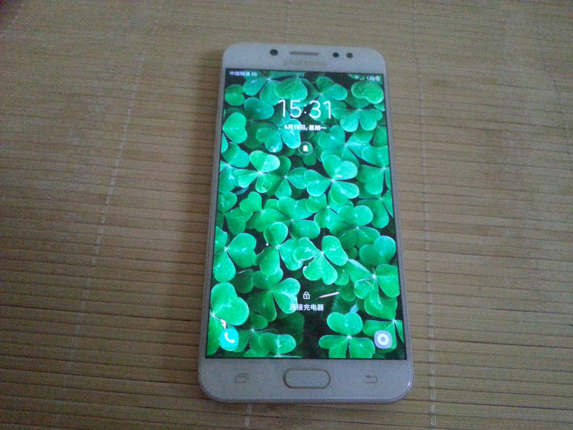 zol商城首页评测弹层