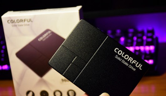 Colorful七彩虹SL500 960GB固态硬盘 开箱