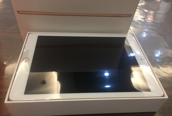 生花妙笔Apple Pencil,2018新iPad开箱