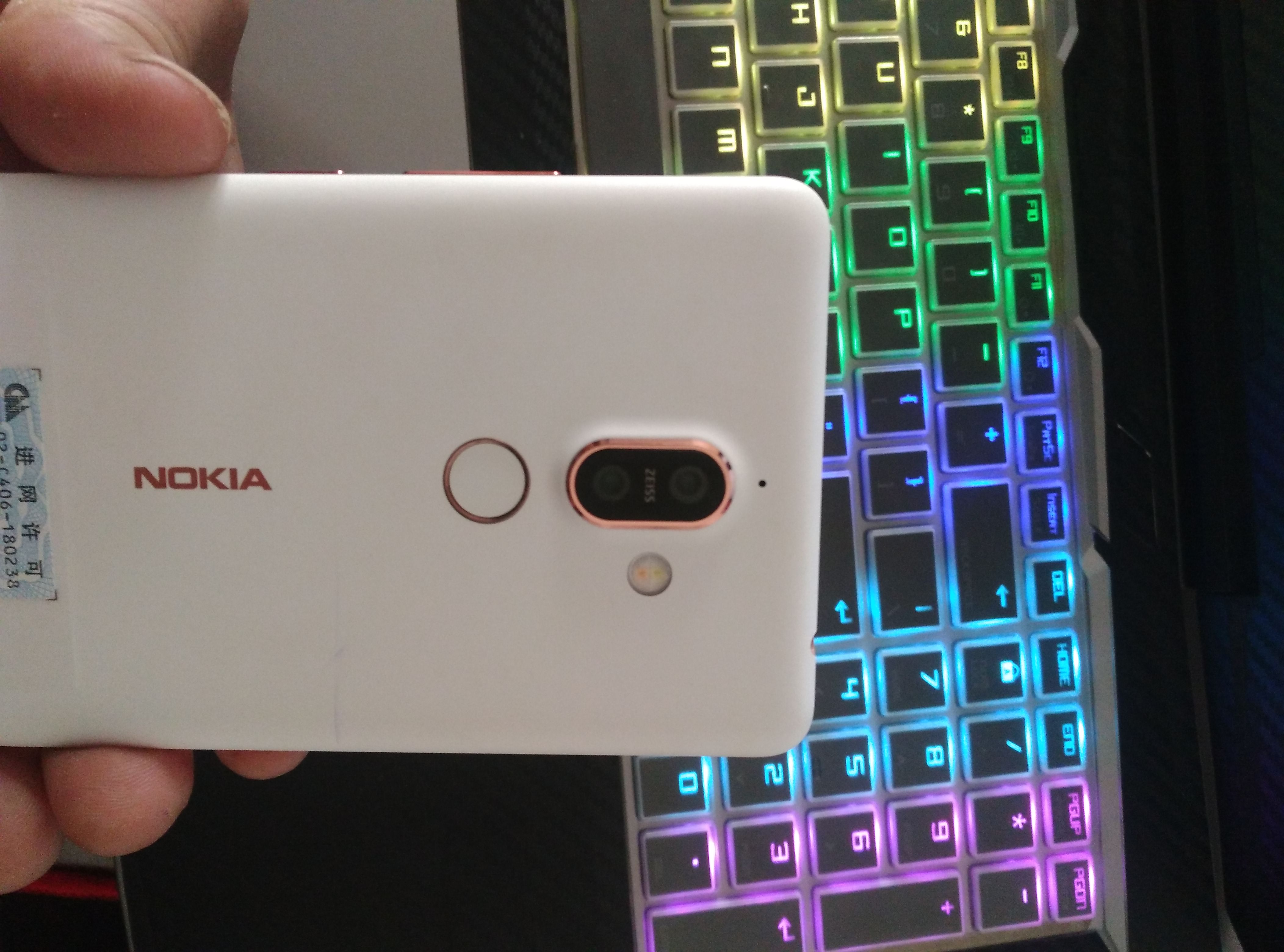 诺基亚7plus拆机图解,诺基亚7plus拆机 诺基亚7 plus(6gb ram/全网通)点评