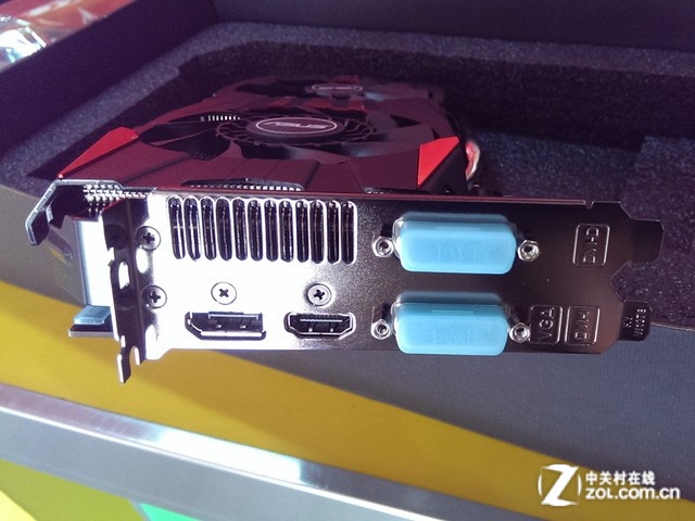 大显存好散热华硕r9280x显卡京东热卖
