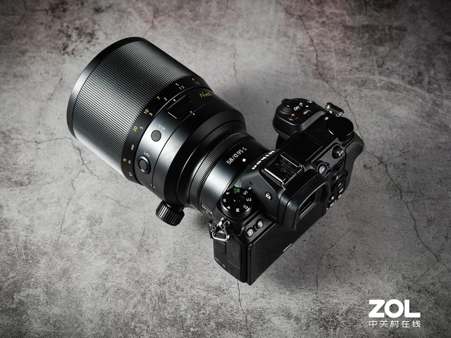 尼康z7全画幅微单相机兼具高像素和高画质