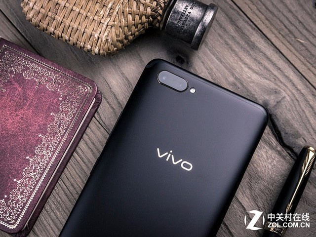 vivo x20plus屏幕指纹版