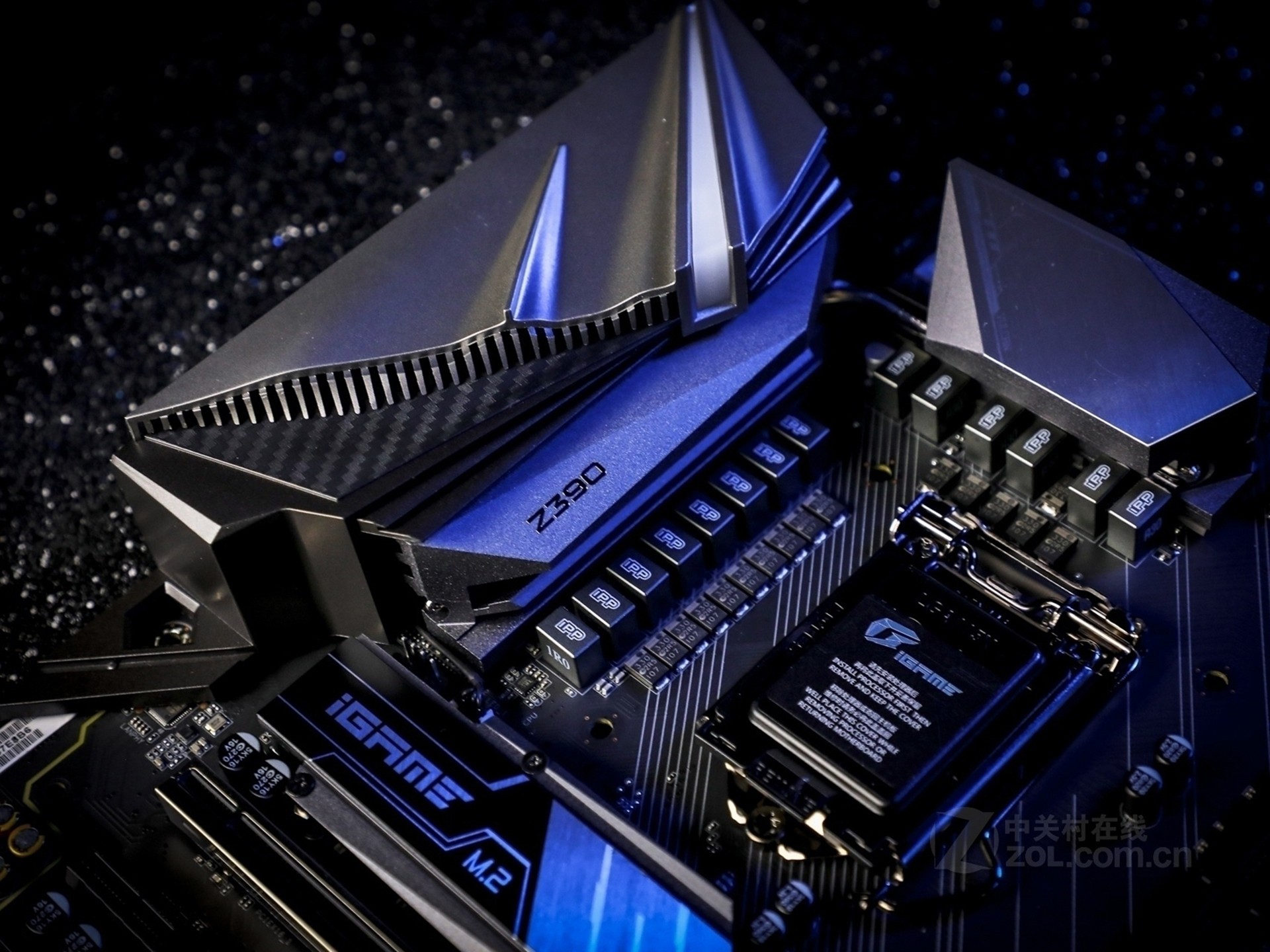 七彩虹igame z390 vulcan x点评