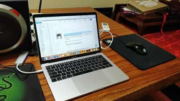 苹果最贵的笔记本电脑 ChMkJlvHFT-IenIRAADooJr5HOcAAsiyABAaakAAOi4238.jpg