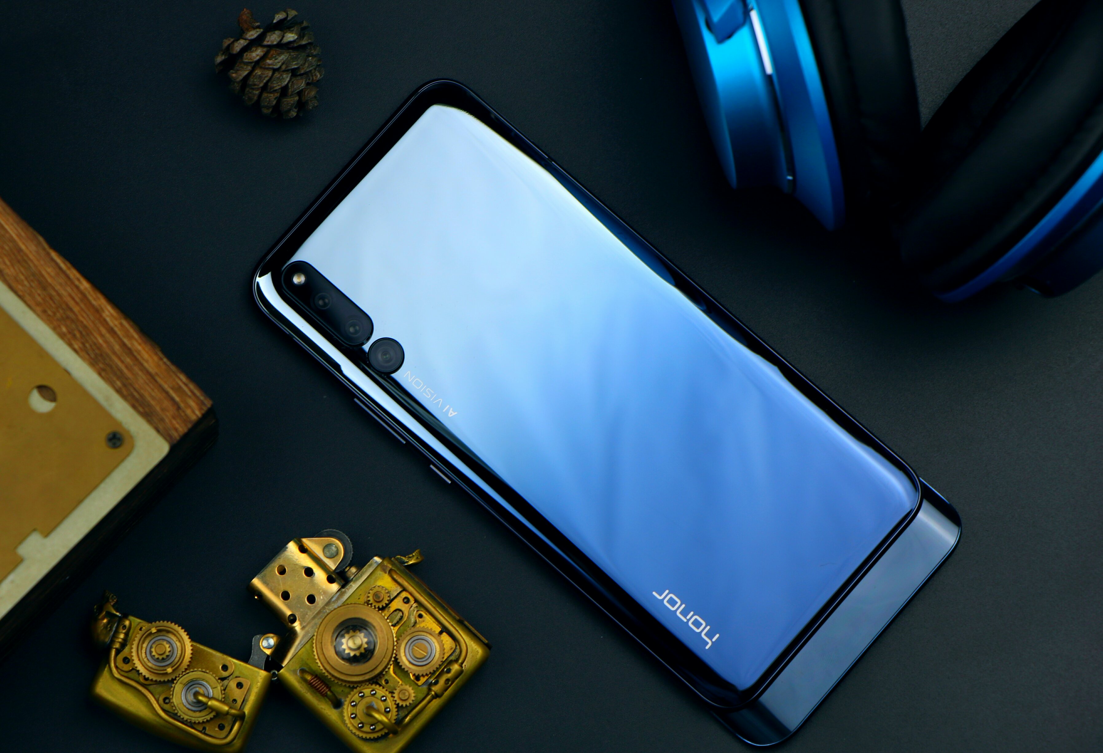 荣耀magic 2(6gb ram/全网通)点评