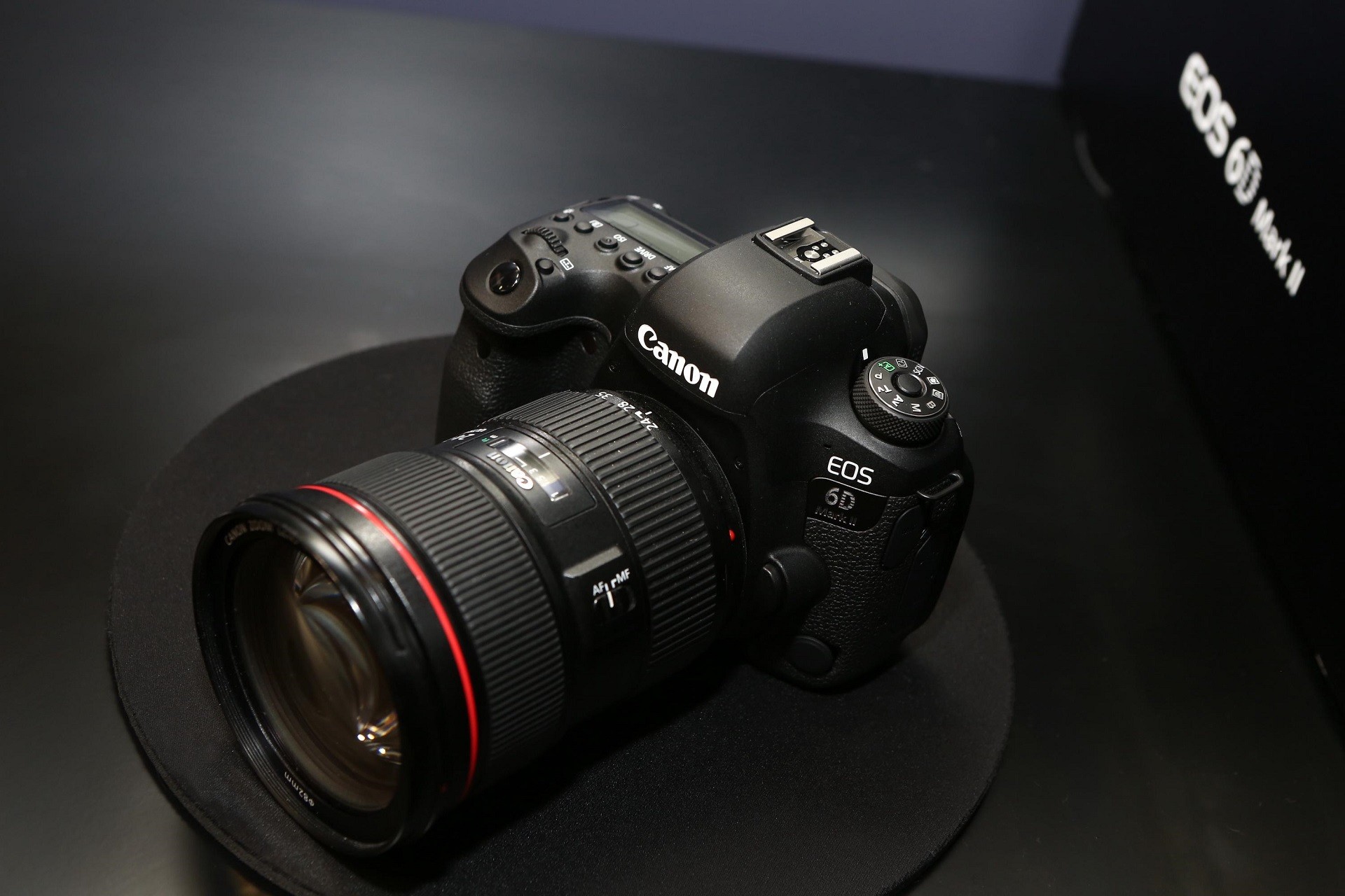 佳能6d mark ii套机(24-70mm is usm)点评