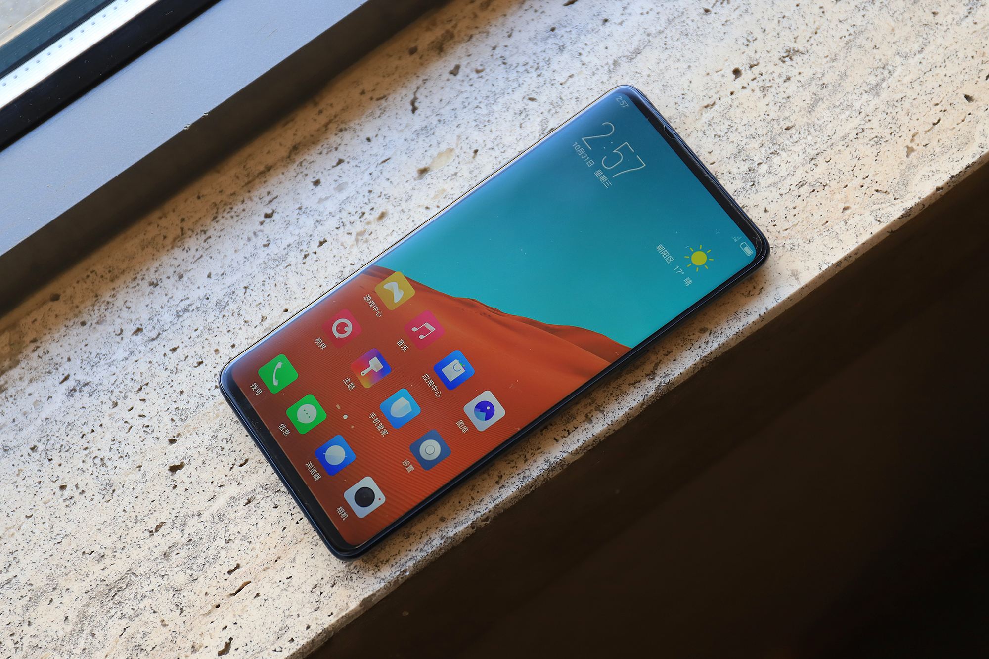 努比亚x(8gb ram/黑金版/全网通)点评