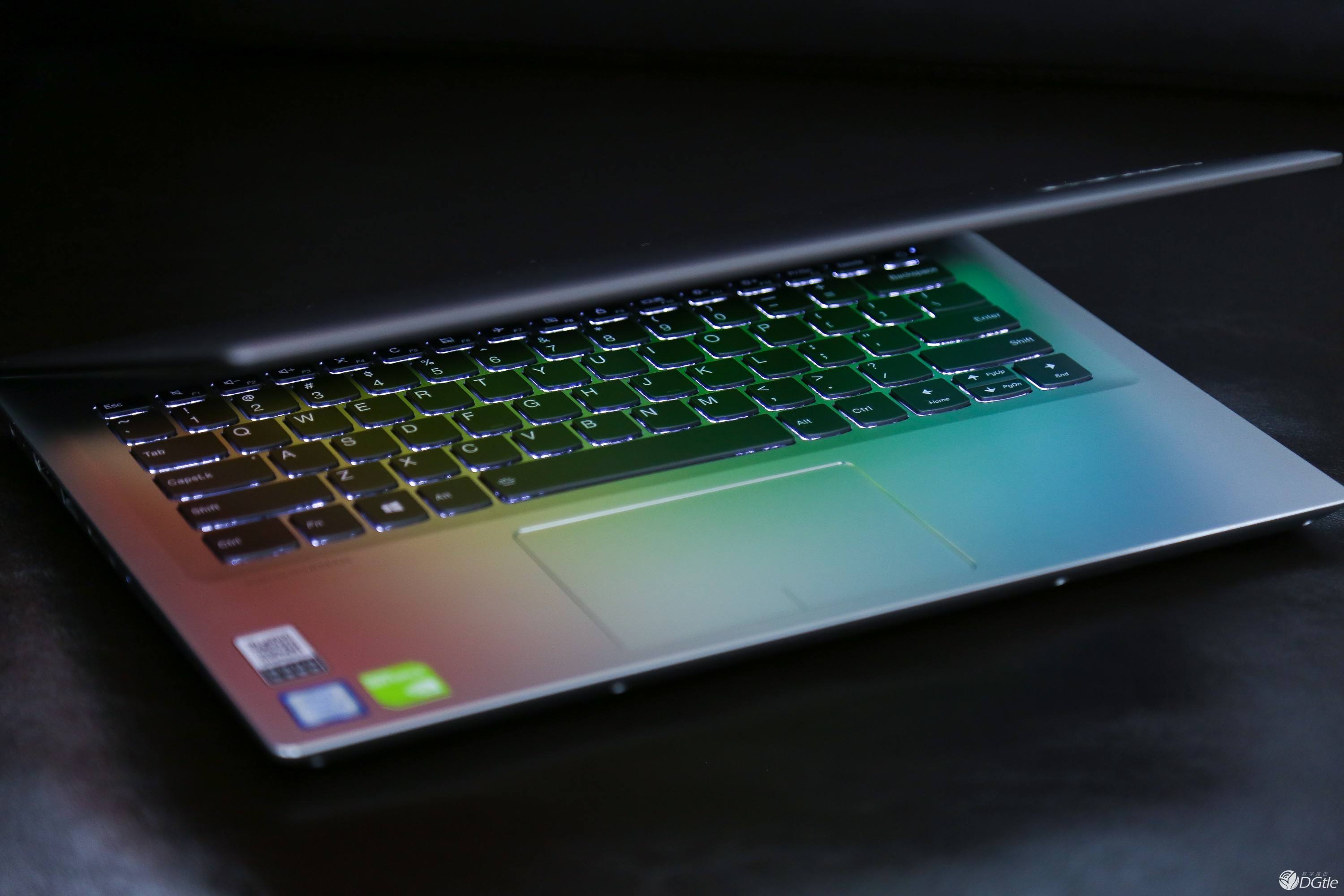 联想小新 潮7000-14(i5 8250u/8gb/256gb 1tb/rx 535)点评