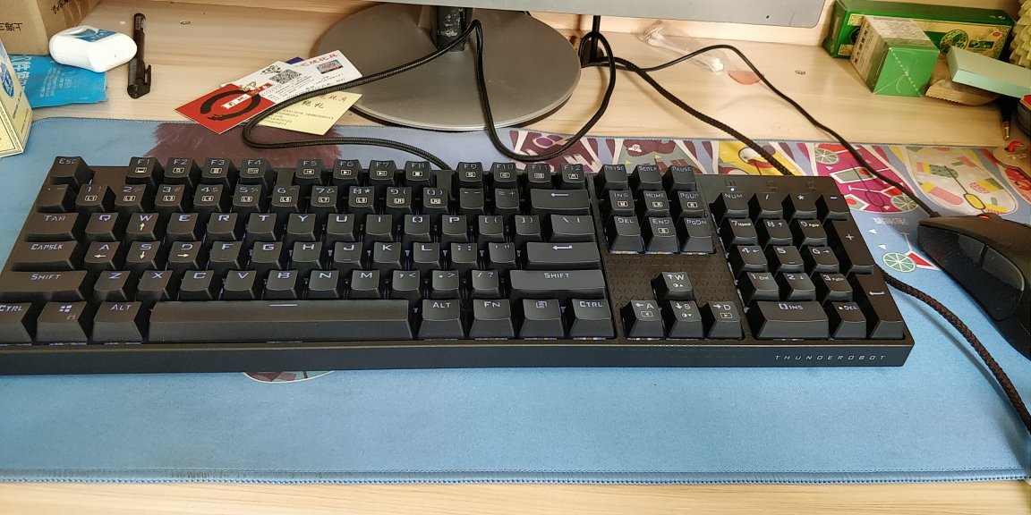 雷神k30机械键盘点评