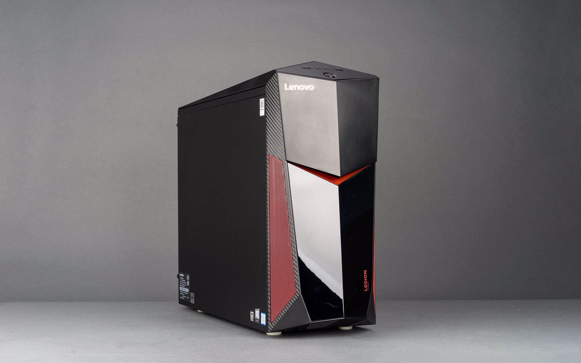 联想拯救者 刃9000(i7 8700/16gb/128gb 1tb/8g独显)点评