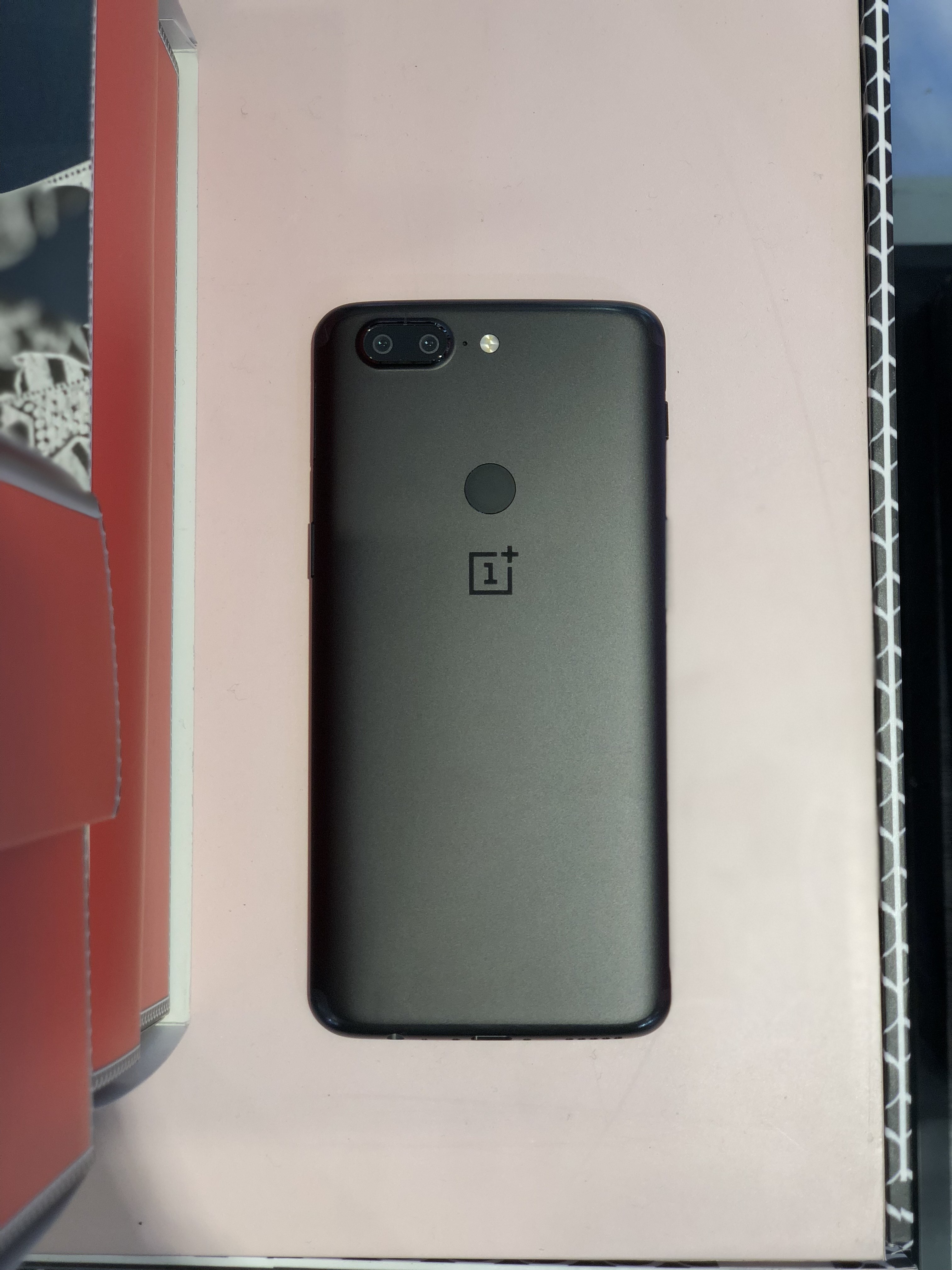 一加5t(6gb ram/全网通)点评