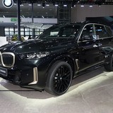 宝马X5 2024款 xDrive 40Li 尊享型黑焰限量版