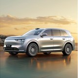 鸿蒙智行 问界M8 2025款 增程 Max版 37kWh 5座版