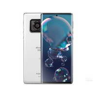 ����AQUOS R6