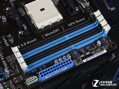 华硕F2A85-M 内存插槽图