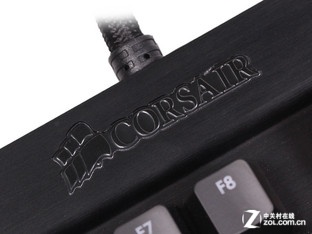 е۷֮ս Razer VS  