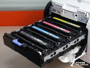 HP M451dn ĲĲ 