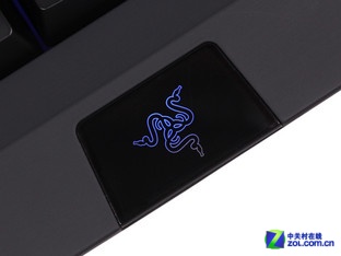 е۷֮ս Razer VS  
