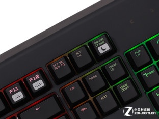 е۷֮ս Razer VS  