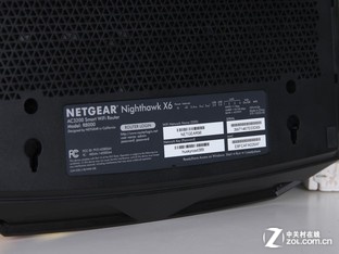 NETGEAR R8000 细节图 