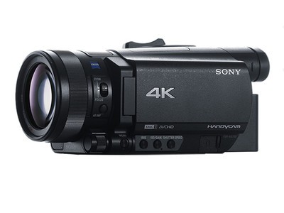 索尼FDR-AX700