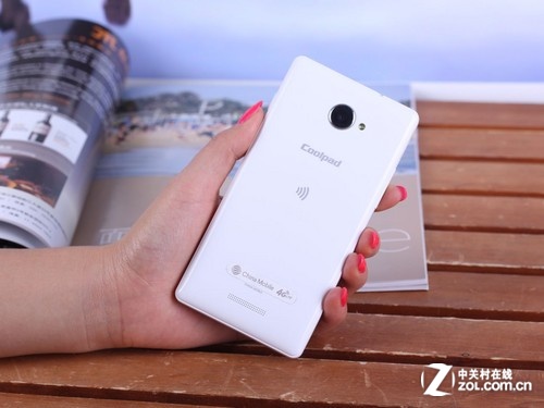 移动定制4g手机酷派8720l亚马逊768元