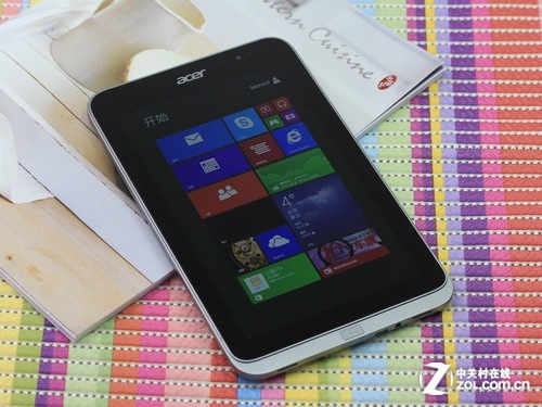 Acer W4银色 外观图 