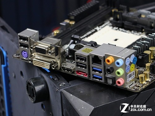 FM2A85X-ITX I/Oӿͼ 