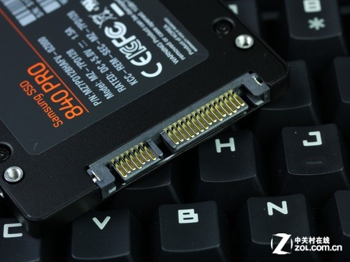 三星 SSD 840 PRO Series SATA III（128GB） 接口 