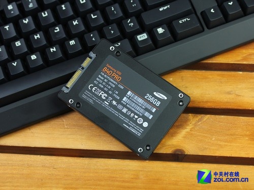 SSD 840 PRO Series SATA III256GB  