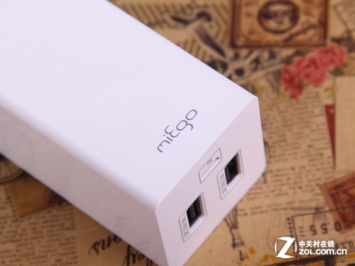 10400mAh����� �׸��ƶ���Դ�ּ�398Ԫ 