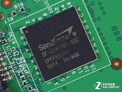 Ǽ۸ 4ǧԪ256G SSDƼ 