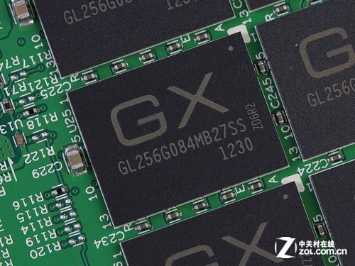 Ǽ۸ 4ǧԪ256G SSDƼ 