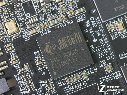 ۸ 8256GB SSDƼ 