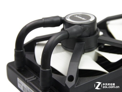 240MM冷排 安钛克诛神H1200散热器评测