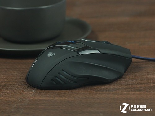 ���� ���޺�ɫ ���ͼ 