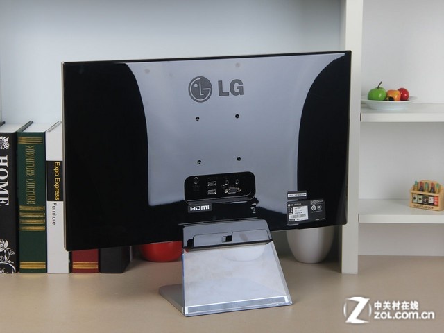 LG 24MP76HM黑色 外观图