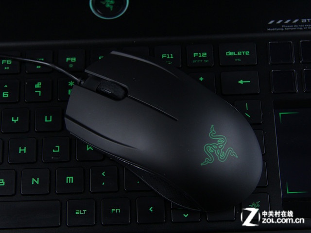 Razer µߺɫ ͼ 
