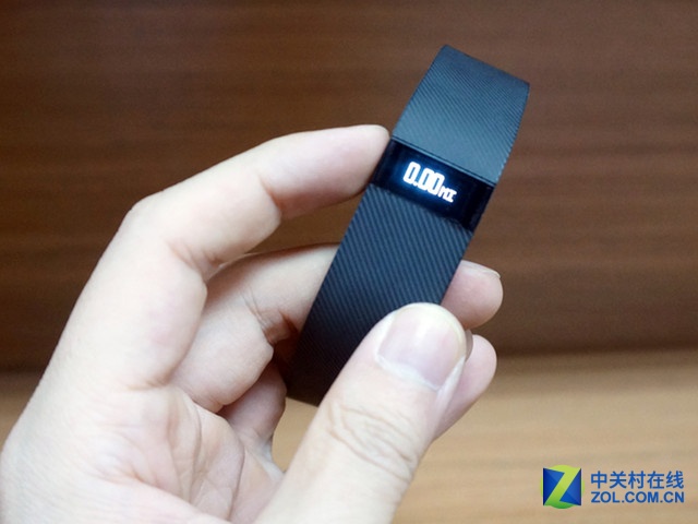 Fitbitֻڶ1768Ԫ  