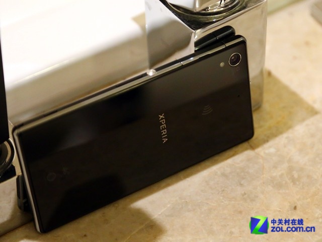 拍照三防都出色 索尼l39t亚马逊热卖