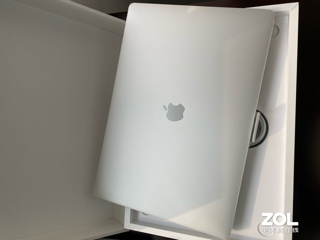 202016MacBook Proͷ 