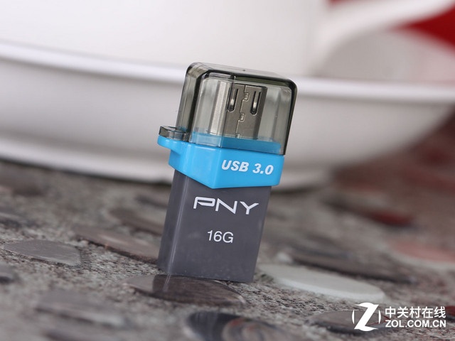 实用高效 必恩威双接口手机优盘热销中