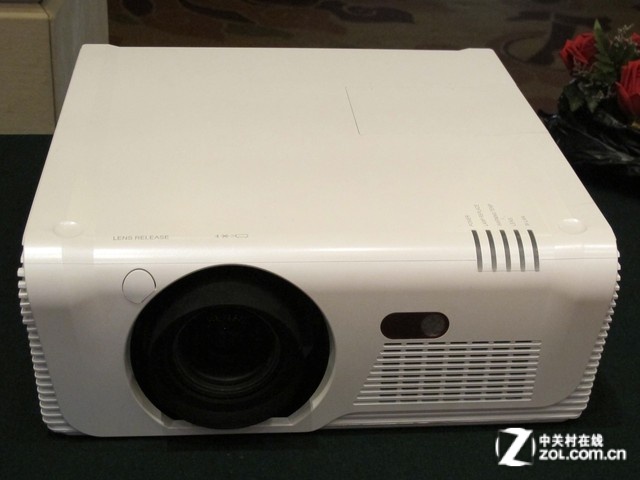 高端工程投影雅图lx4200仅售53550元