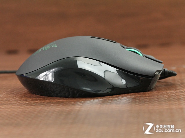 Razer ٤ߺɫ ͼ 