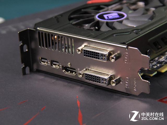 ϱ R9-270X 