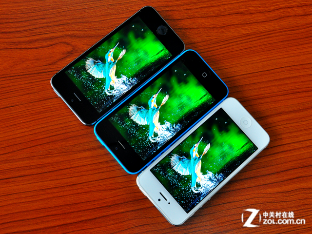 5ɫͷ׹ iPhone5Cٱ2190Ԫ 