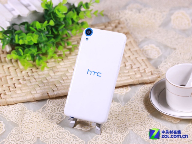  HTC Desire 820ڽ1350Ԫ 