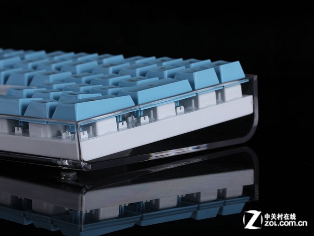 ����û���� i-rocks IK6��Ϸ�������� ����Ƽ� 