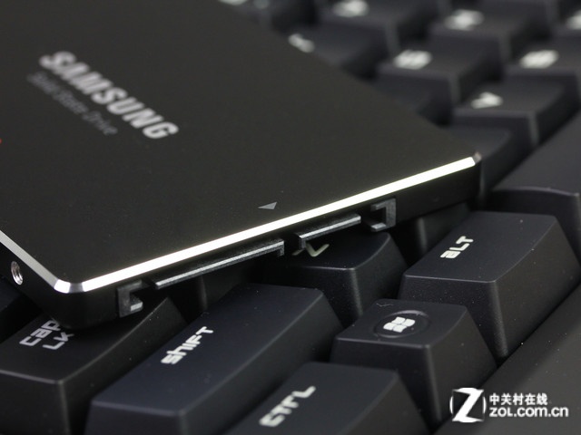  SSD 840 PRO Series SATA III128GB ӿ 